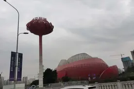 重庆西永融创文旅城，听说投资550亿，带大家看建设进展如何！视频封面