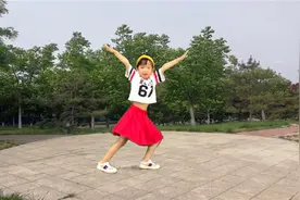 4岁幼儿跳《强身健体健身操》身体壮，吃饭香，从小动起来