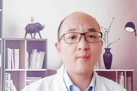 猪突然不吃料，可能是这三种原因，新手养猪户你知道怎么治吗？视频封面