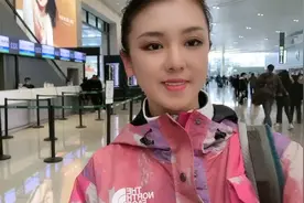 今天去福建晋江，中国十大运动品牌有六家在这里，去厂里走走视频封面