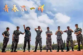 一首18年军队征兵主题曲《青春不一样》，璀璨点燃迷彩，太好听了