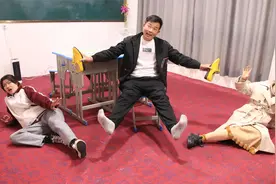 短剧：潼潼测试陆老师的鞋子，臭味是多少级，结果发现还能点燃视频封面