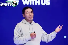 微信又双叒更新了！表情包上限增加到999个，朋友圈能发30秒视频