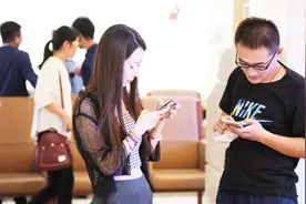 单身狗的烦恼，如果你不喜欢的女生和你相亲被看上了该怎样甩掉？视频封面