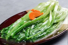 哺乳期间宝妈多吃这3种蔬菜，补充钙质，促进乳汁分泌，还不长胖视频封面
