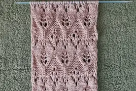 根据国外图解编织的树叶镂空花，看似简单，不做改动织起来还挺难视频封面