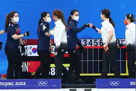加局制胜！中国女子冰壶队击败韩国队取得两连胜 明日对决日本队视频封面