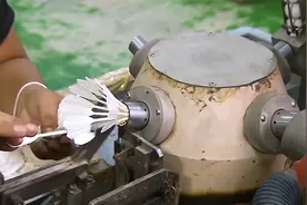 羽毛球制作的全过程，流水线整个过程看的太舒服了视频封面