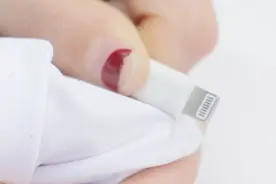 手机数据线没有断，但不能充电了？把这里擦干净，跟新的一样使用视频封面