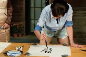 原来明星写字这么厉害，刘晓庆书法苍劲有力，井柏然一个字值一千视频封面