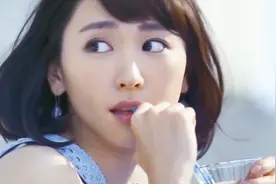 最近这首《绿色》强势刷榜！原唱竟然才17岁，00后又出才女！