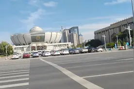 宁夏银川，街上转一圈被惊呆了，直接颠覆我对西北的印象视频封面