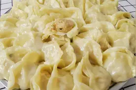 饺子吃了几十年，山药馅饺子第一次吃，不痒手，出锅那一刻看饿了视频封面