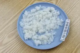 家里蚂蚁再多也不要慌，教你一个土方法，蚂蚁通通灭光，快试试视频封面