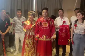 莎莎和男友今天要结婚了，实拍农村接亲全过程，场面十分热闹视频封面