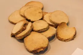 痰痰痰，痰湿别怕，3味中药泡茶多喝，祛湿化痰，健康一整年！视频封面