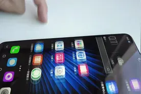 乐视新款S1手机开箱！全国产cpu+华为全服务加持备用机的首选视频封面