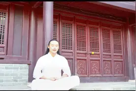 道家打坐的手印很重要，吸收天地能量，听武当凌云给你介绍细节视频封面