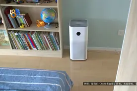 【1818黄金眼】买小米空气净化器质疑去除率，消费者测了三次视频封面