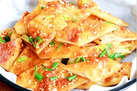 酱香饼家常做法，教你秘制辣酱，一层比一层香，做一次7天不早起视频封面
