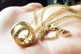 白金项链和黄金项链哪个更有升值空间？看完才知道选错了！视频封面