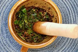 镭！1把干辣椒和1把盐须镭在一起，湖南人最爱吃的盐须辣子