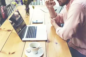 个人缴纳社保该怎么缴纳？需要哪些东西，不了解就亏大了！视频封面