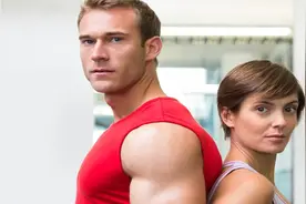 男女6大差异，为啥男性坐姿双腿分开，女性却要并拢双腿？视频封面