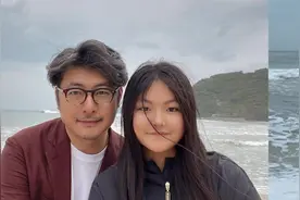王岳伦独自带王诗龄三亚游玩，父女俩心情大好，未受离婚风波影响视频封面