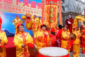 淮安下关村大妈街头舞龙大巡游？气势不输“舞龙之乡”的表演视频封面