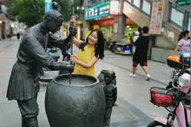 探访房县私人黄酒作坊，作坊兼酒窖在半地下室视频封面