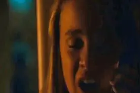 电话打到一半突然挂断，到底要不要回拨过去？看完你就知道了视频封面