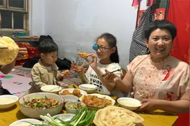 夏季必备家常小凉菜，简单易学，2分钟学会，清凉爽口，好吃下饭视频封面