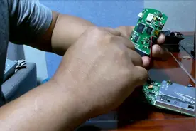 当年销售价格一千多的征服者电子狗，今天拆给你们看看！