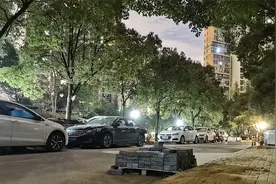 听说华为Mate40Pro夜拍能力很强，拿到手之后试了试，果然如此视频封面