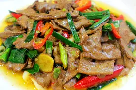 为什么你炒的猪肝又腥又老？腌制上浆是关键，滑嫩不老，超级下饭视频封面