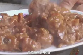 死神：菲律宾人爱吃肉食，巨蜥肉是他们最爱的美食之一，人间美味视频封面