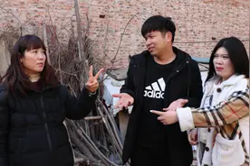 妈妈嫁女儿不要彩礼，婚后又把拆迁款全给女婿，结局值得深思视频封面