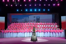 新疆巴州教育联合代表队大合唱《祖国颂》指挥：李玲  （师羌生）视频封面