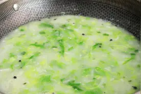 地道农家特色“熬小白菜”的做法，汤鲜味美口感独特，一锅吃不够视频封面
