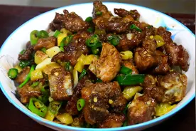 终于找到排骨最好吃的做法，香酥入骨，肉而不柴，一大盘不够吃