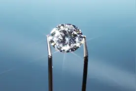 剪掉的头发不要扔，这样处理下3天就能变成亮晶晶的钻石，赚大了视频封面