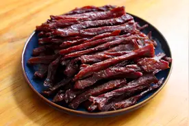 成本低，无添加的风干猪肉干，教你在家做，营养解馋两不误视频封面