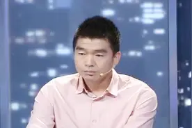让夫妻画出结婚前期望的另一半 丈夫画满一张纸 妻子却无从下手视频封面