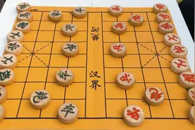 东北小伙挑战公园大叔，双方都是难得一见的高手，残局很精彩视频封面
