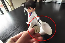 中古日版柯南一番赏手办开箱，这设计让人忍不住这样玩弄啊！