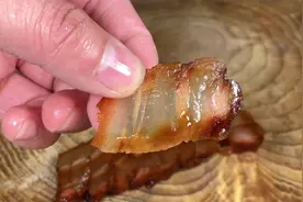 祖传广式腊肉做法，掌握这几步，咸香可口且晶莹剔透，比买的好吃视频封面