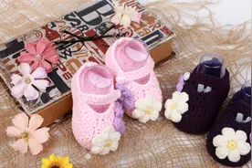 巧手女工花仙女宝宝鞋视频教程7花朵钩编完成固定视频封面