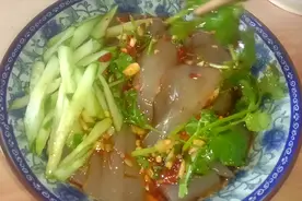 详细分享绿豆是怎样制作成绿豆淀粉，绿豆凉皮，绿豆凉粉的全过程