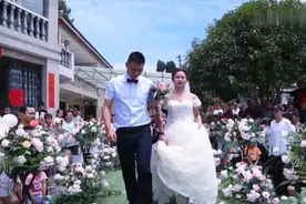 贵州一对新人正在举行婚礼，好幸福，看得我都想结婚了视频封面
